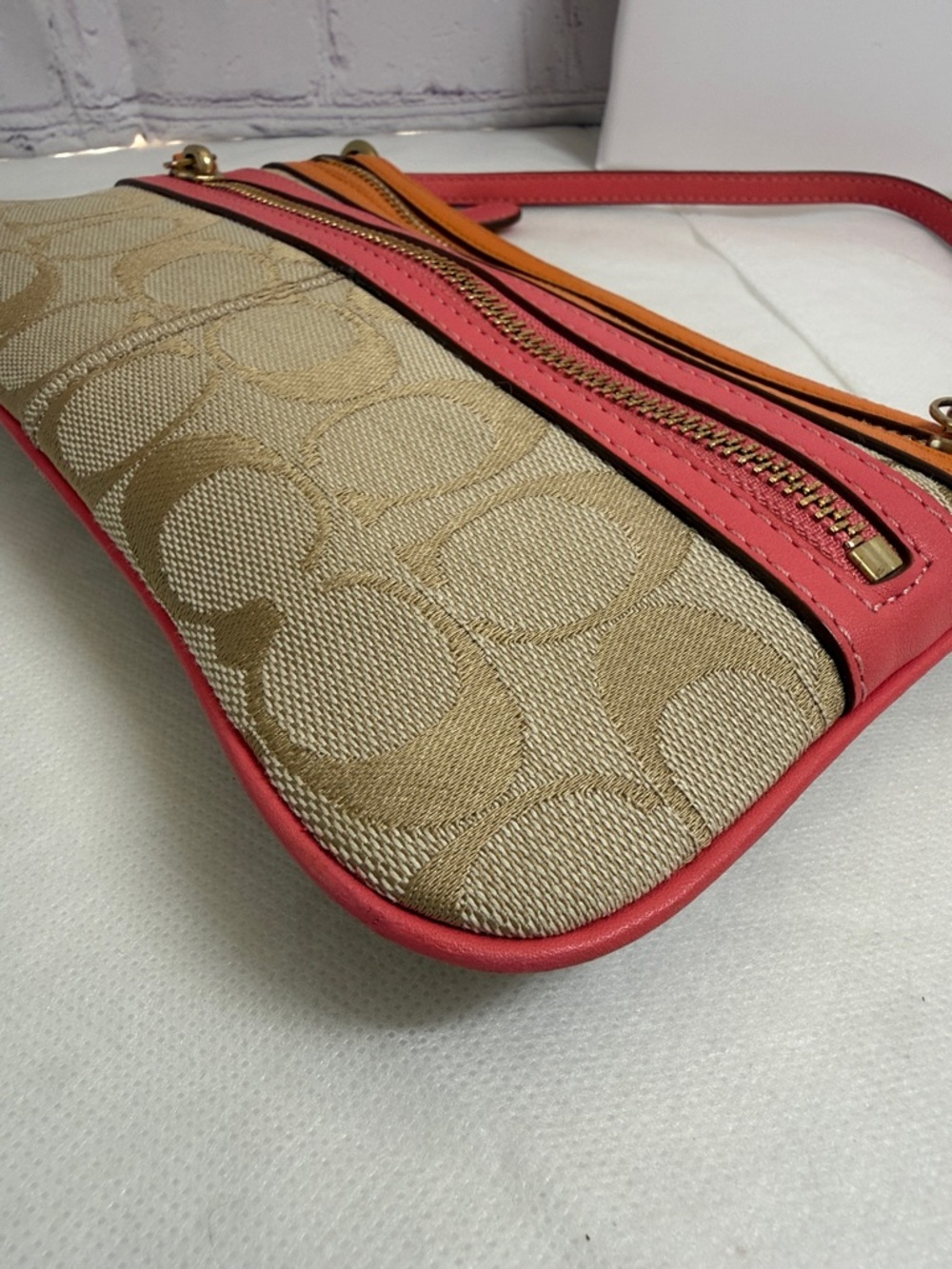 LOWSTARTCoach Small Shoulder Bag Wristlet Pink Orange Leather 3 Pockets ALMSTMNT - Picture 8 of 15